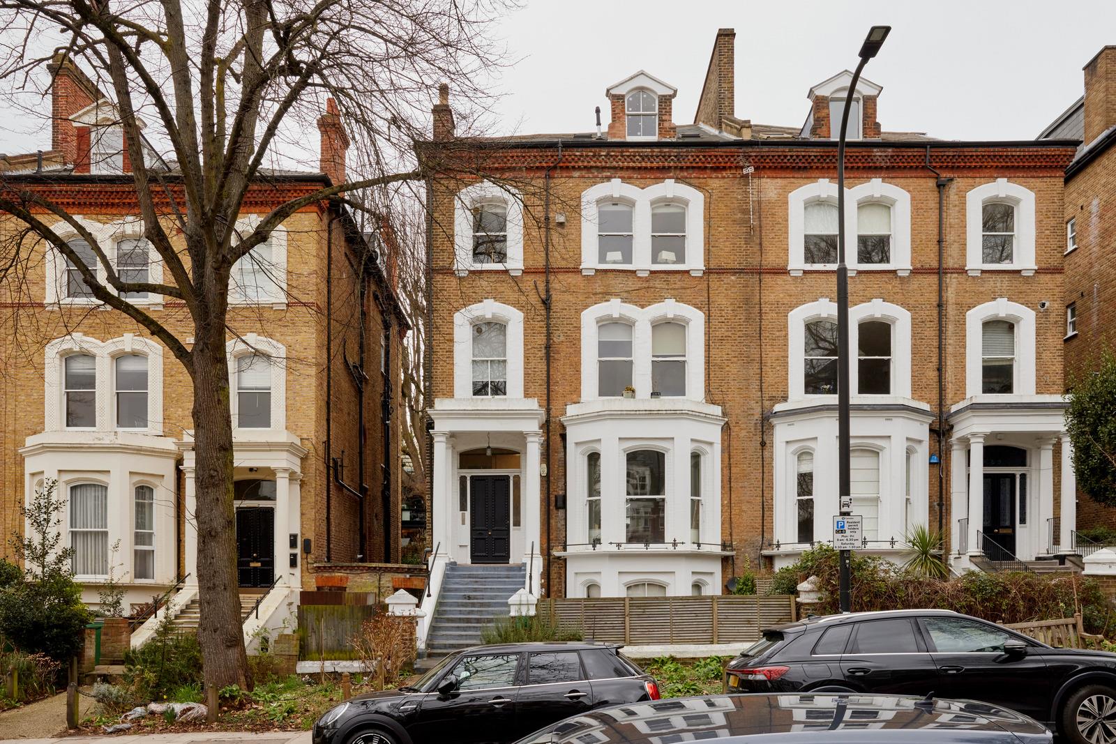 Belsize Avenue - Image 2